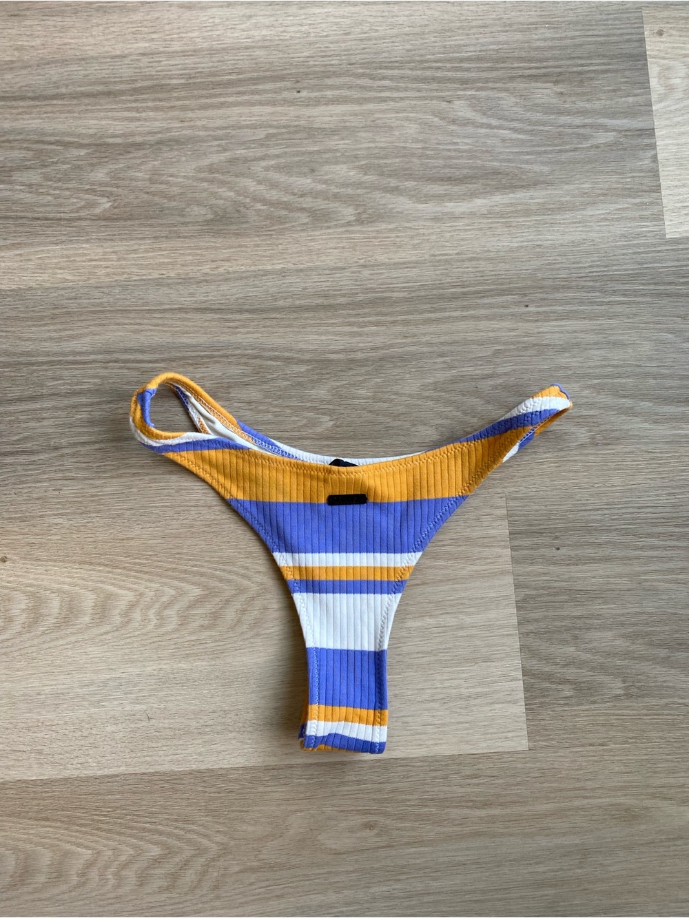 triangl bikini bottoms size small